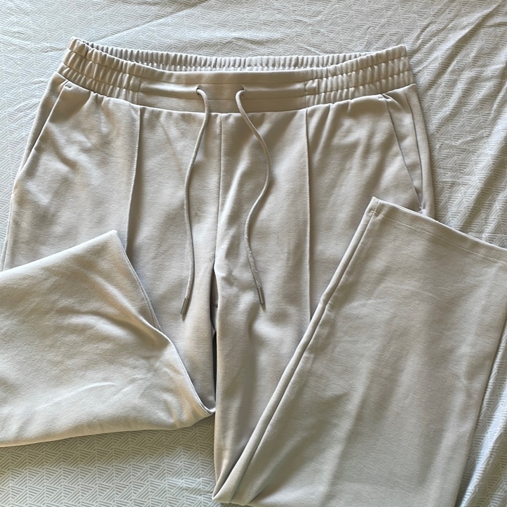 Women’s Drawstring Straight Leg Pants